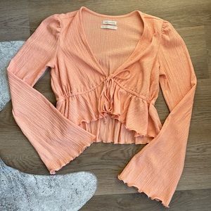 Urban Outfitters peach crop top. Size small